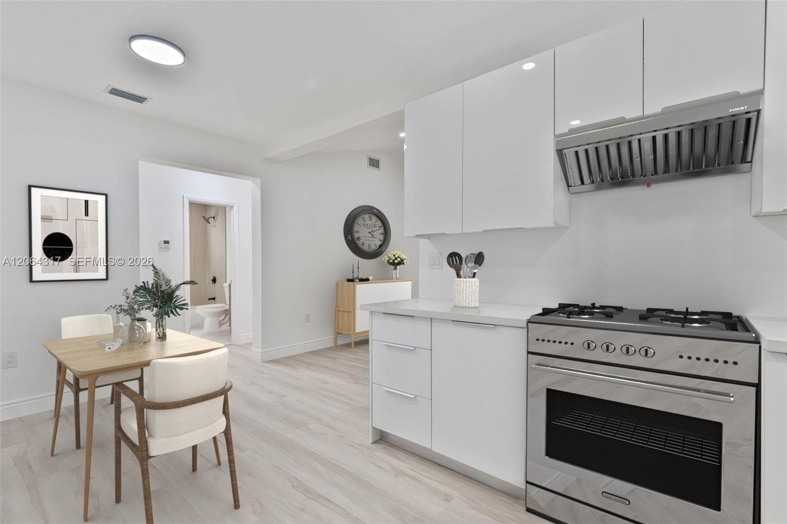 583 NW 47th Ter, Miami FL 33127