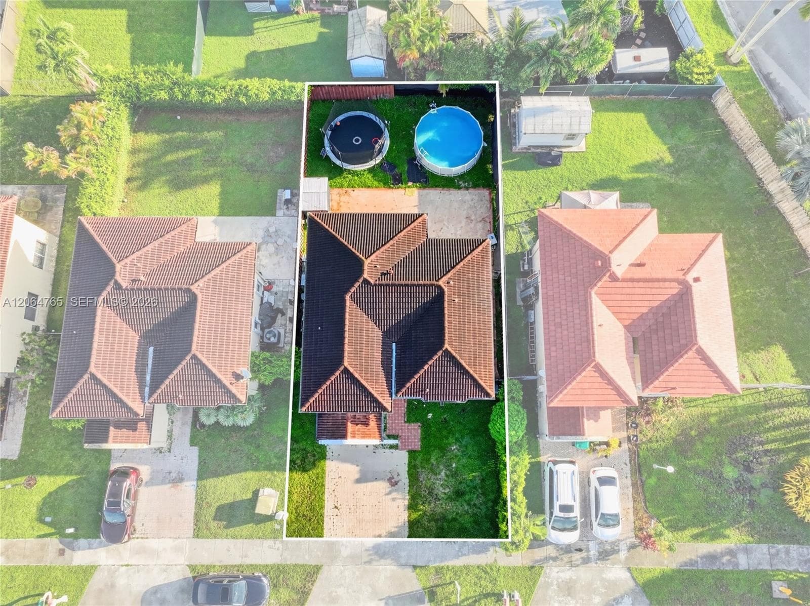 14137 SW 164th Ter, Miami FL 33177