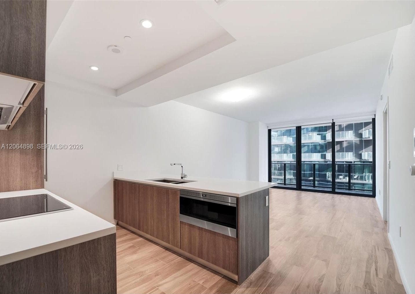 801 S Miami Ave # 1807, Miami FL 33130