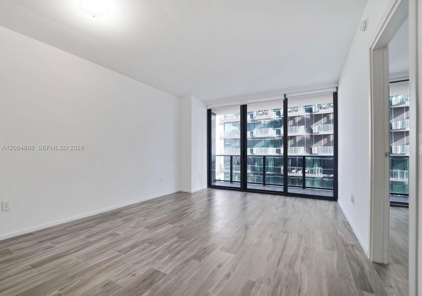 801 S Miami Ave # 1807, Miami FL 33130
