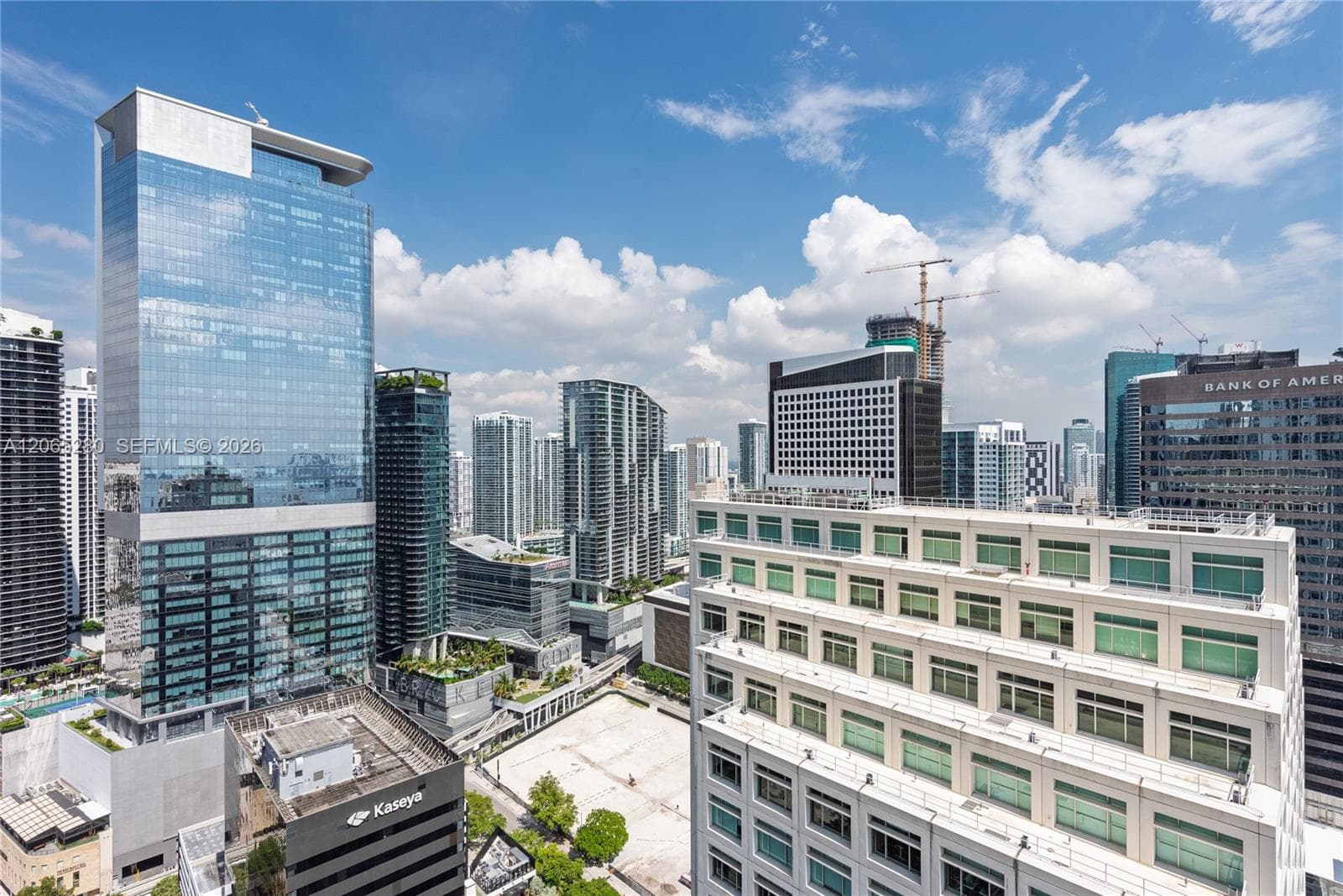 950 Brickell Bay Dr # 3904, Miami FL 33131