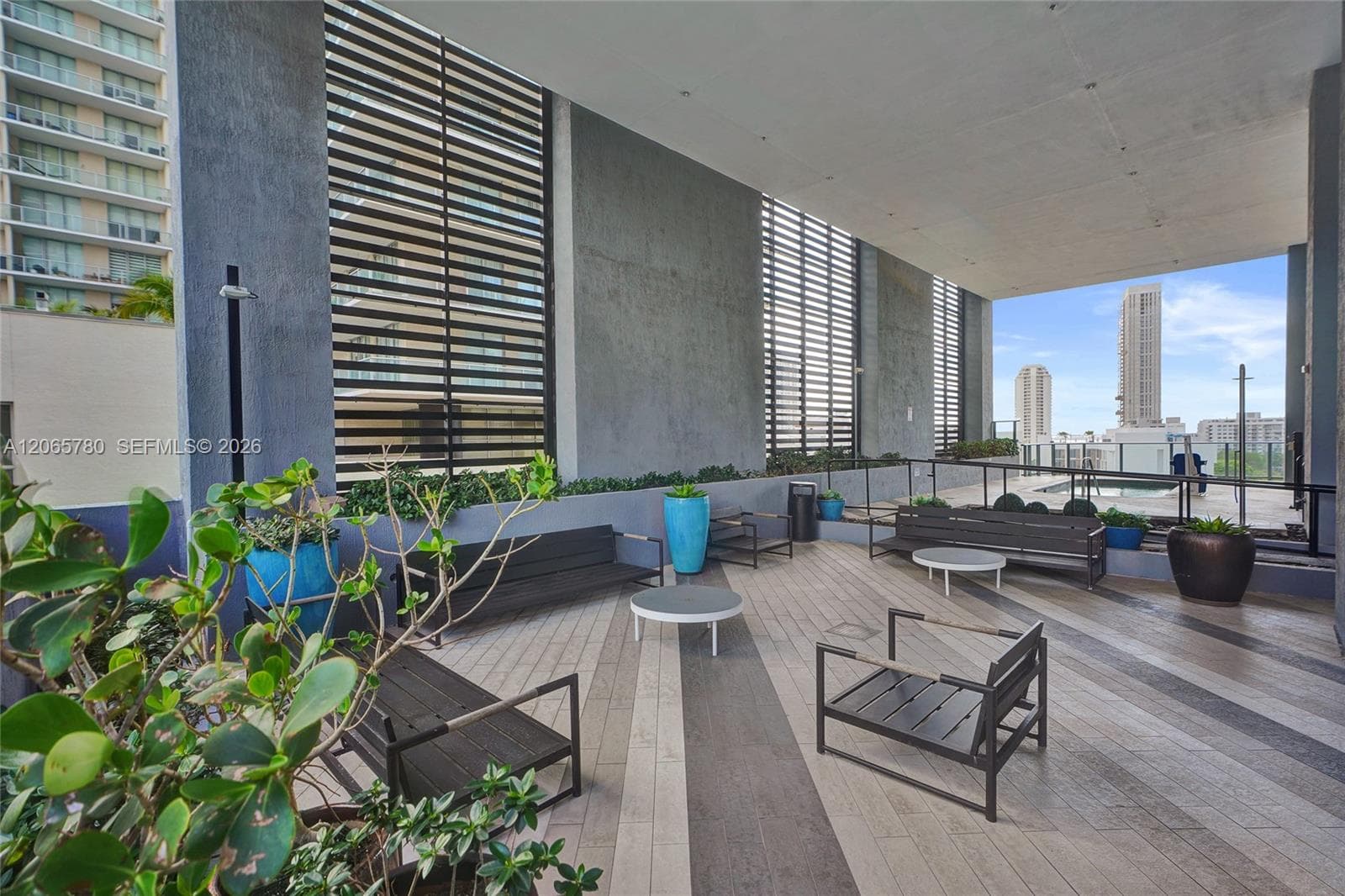 121 NE 34th St # 2705, Miami FL 33137
