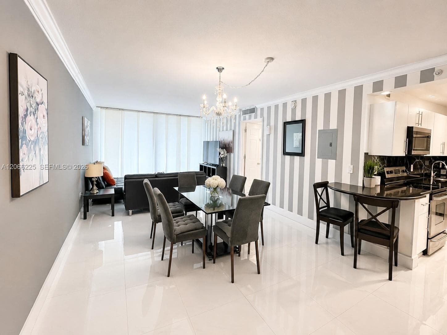 401 69th St # 304, Miami Beach FL 33141