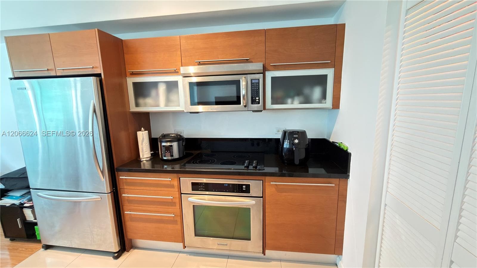 244 Biscayne Blvd # 808, Miami FL 33132