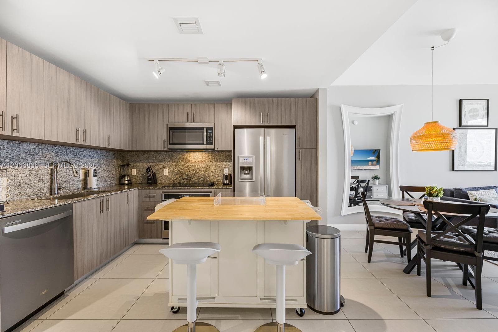 5350 NW 84th Ave # 1614, Doral FL 33166