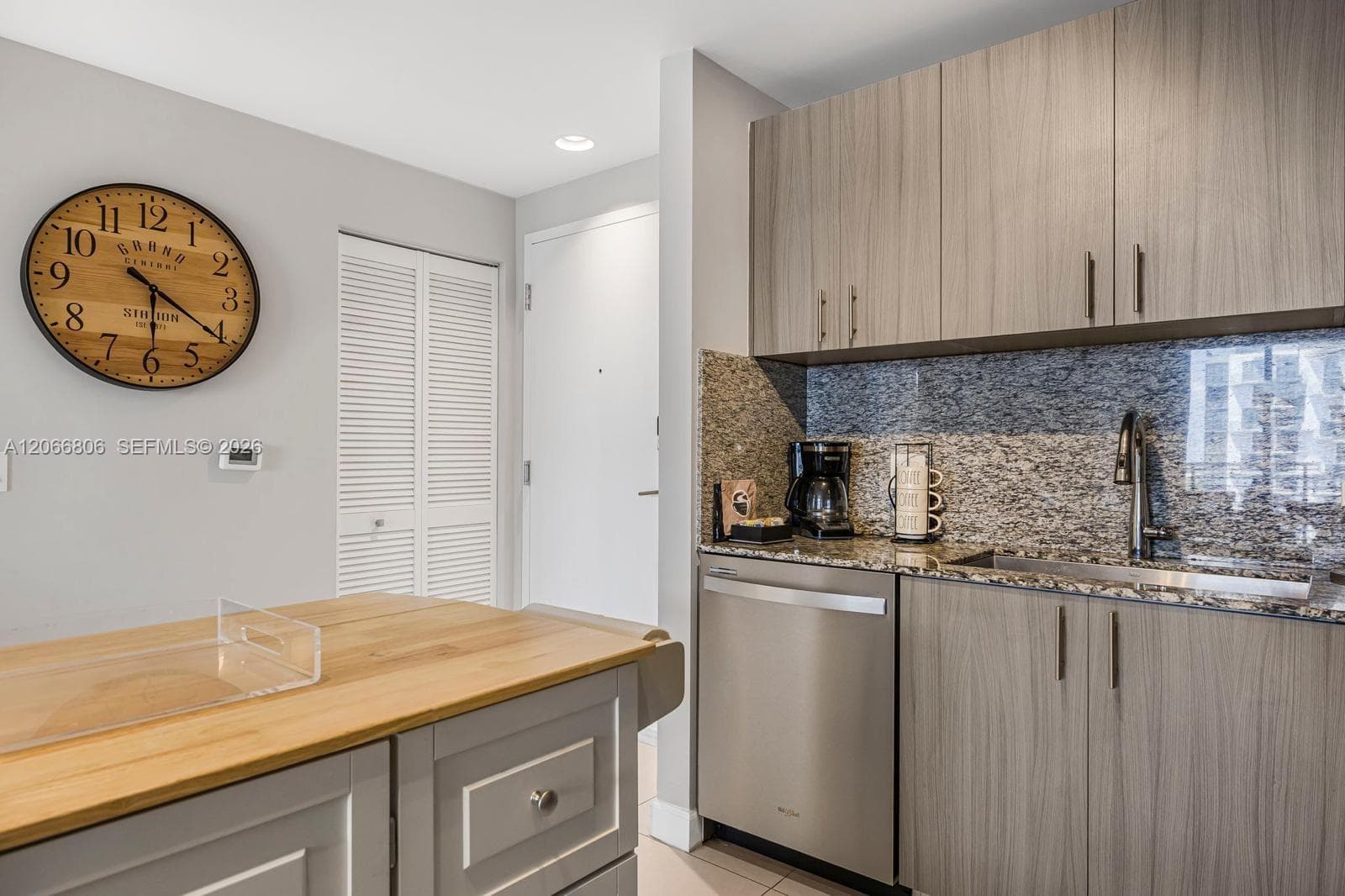 5350 NW 84th Ave # 1614, Doral FL 33166
