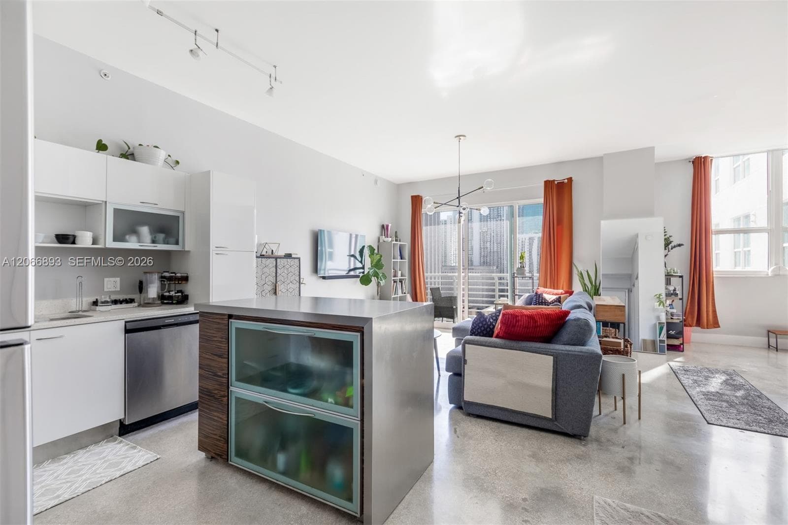 133 NE 2nd Ave # 1908, Miami FL 33132