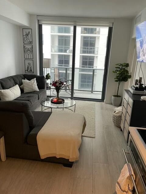 55 SW 9th Street # 3209, Miami FL 33130