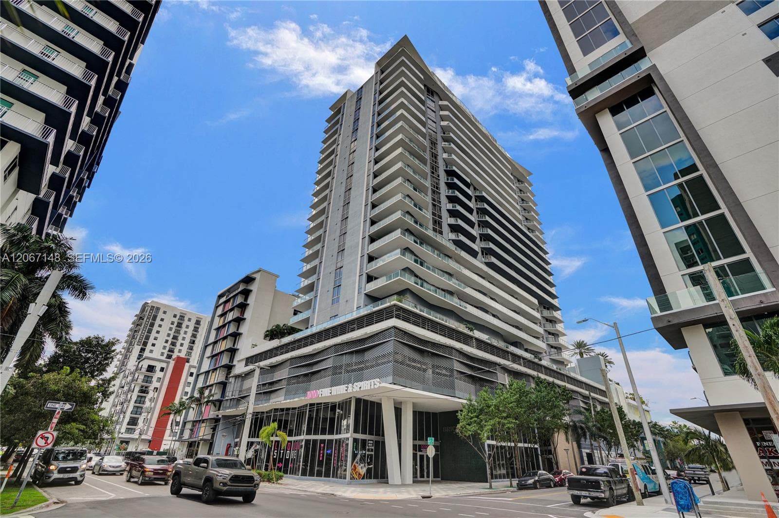 1010 SW 2nd Ave # 1708, Miami FL 33130