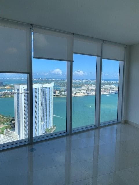 465 Brickell Ave # 4902, Miami FL 33131