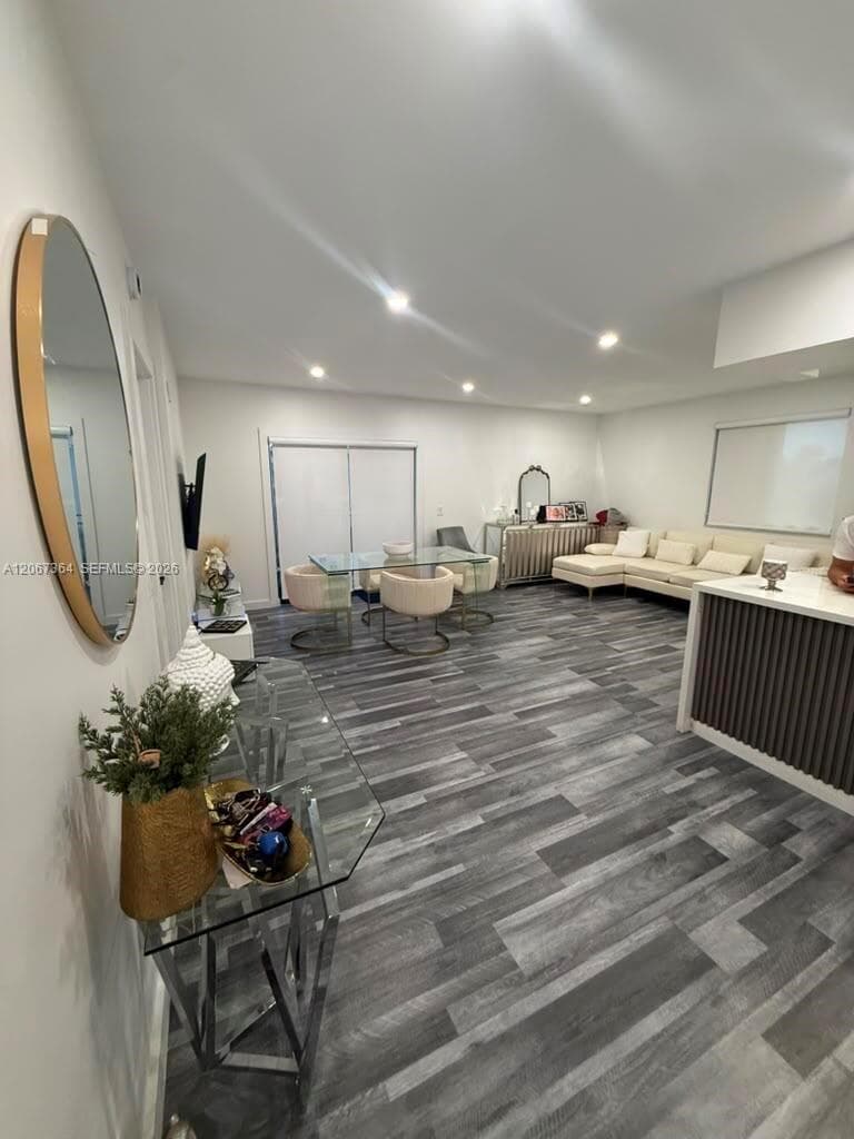 9340 Fontainebleau Blvd # W507, Miami FL 33172
