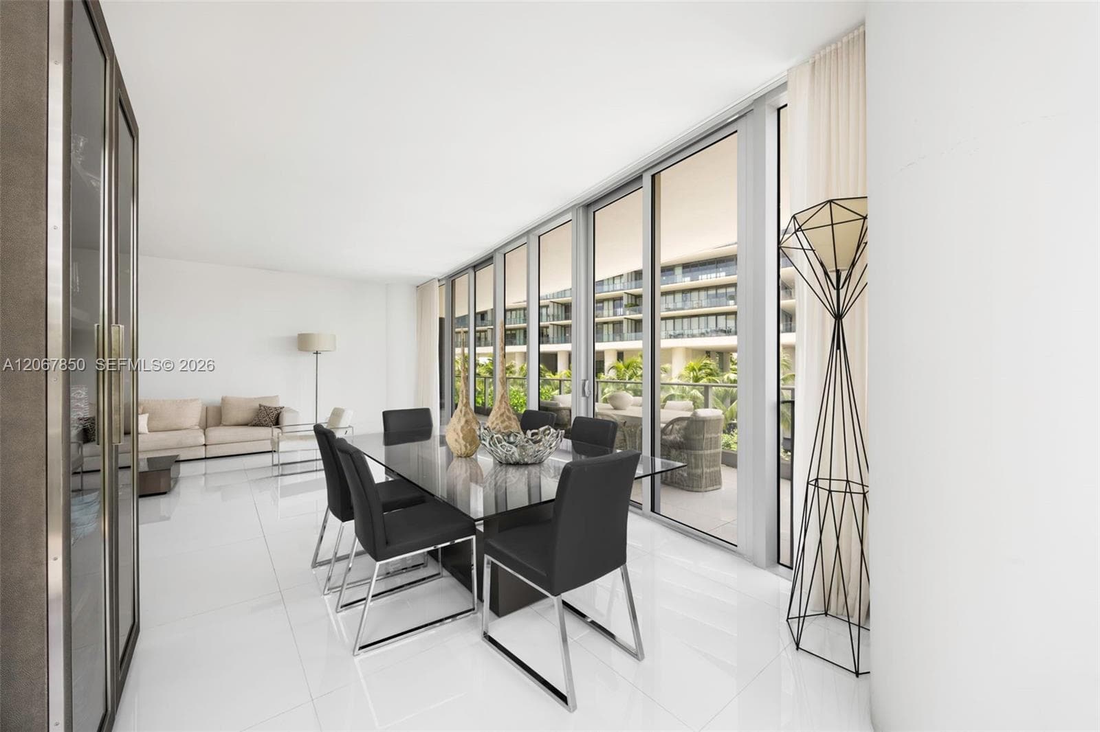 801 S Pointe Dr # 301, Miami Beach FL 33139