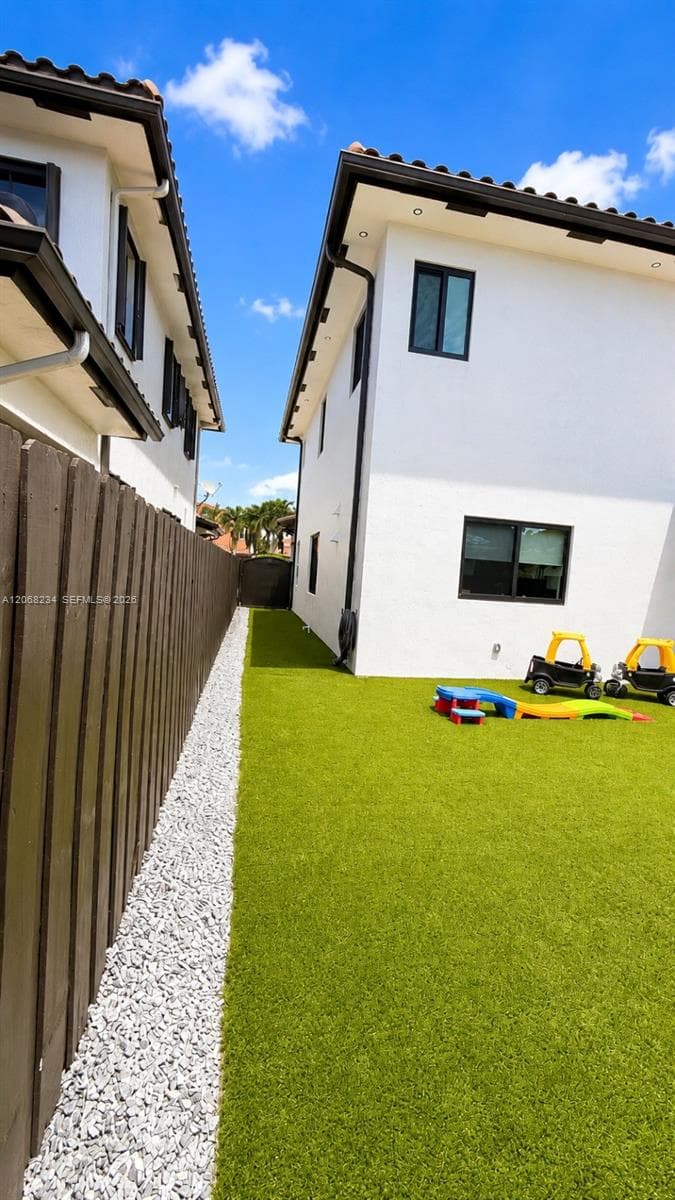 1820 SW 154th Ave, Miami FL 33185