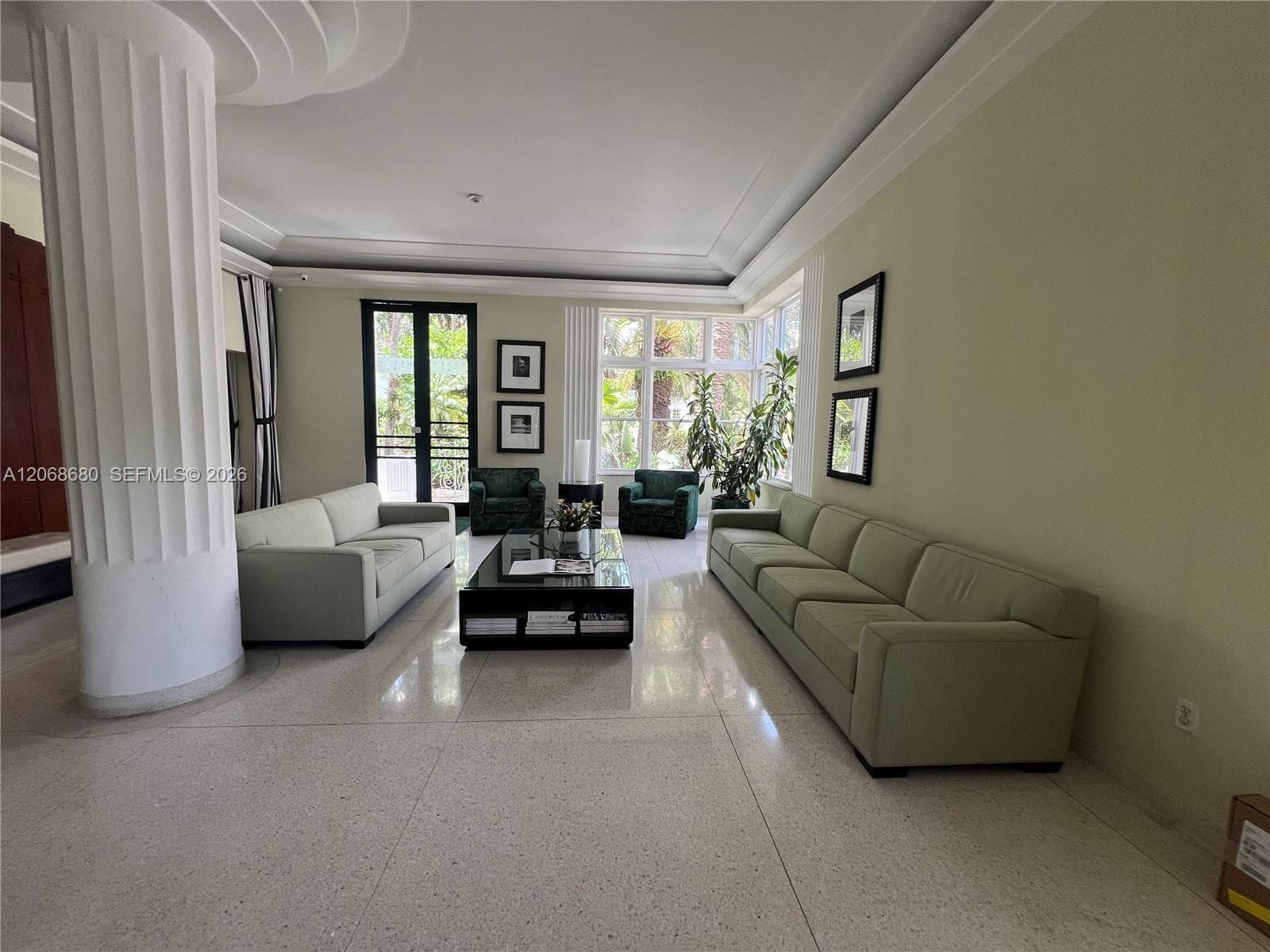2421 Lake Pancoast Dr # 4D, Miami Beach FL 33140