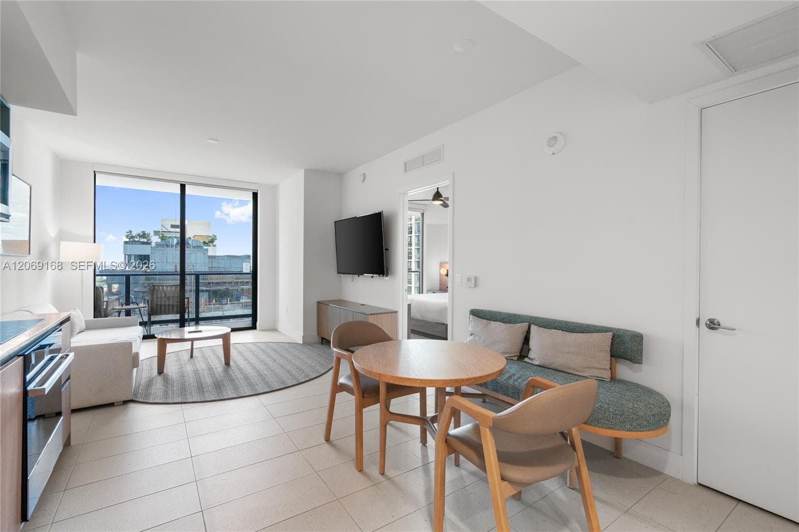 159 NE 6th St # 2804, Miami FL 33132