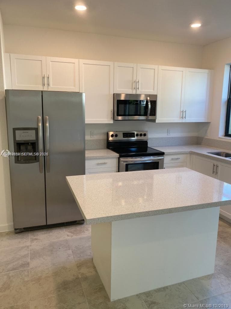 388 NE 208th Ter, Miami FL 33179