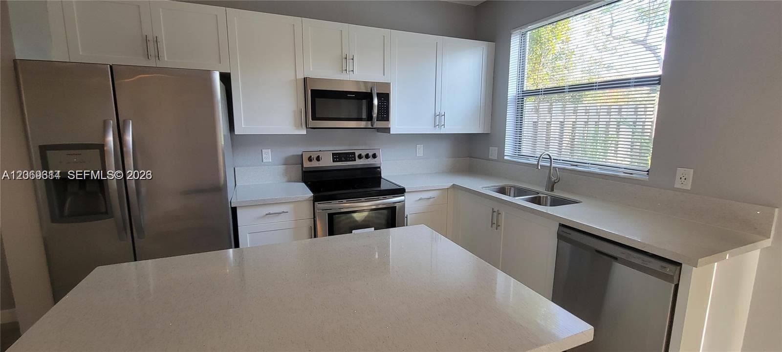 388 NE 208th Ter, Miami FL 33179