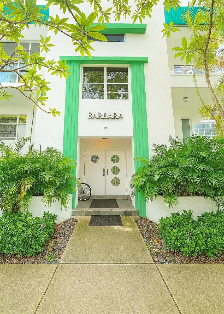 1211 Pennsylvania Ave # B1, Miami Beach FL 33139