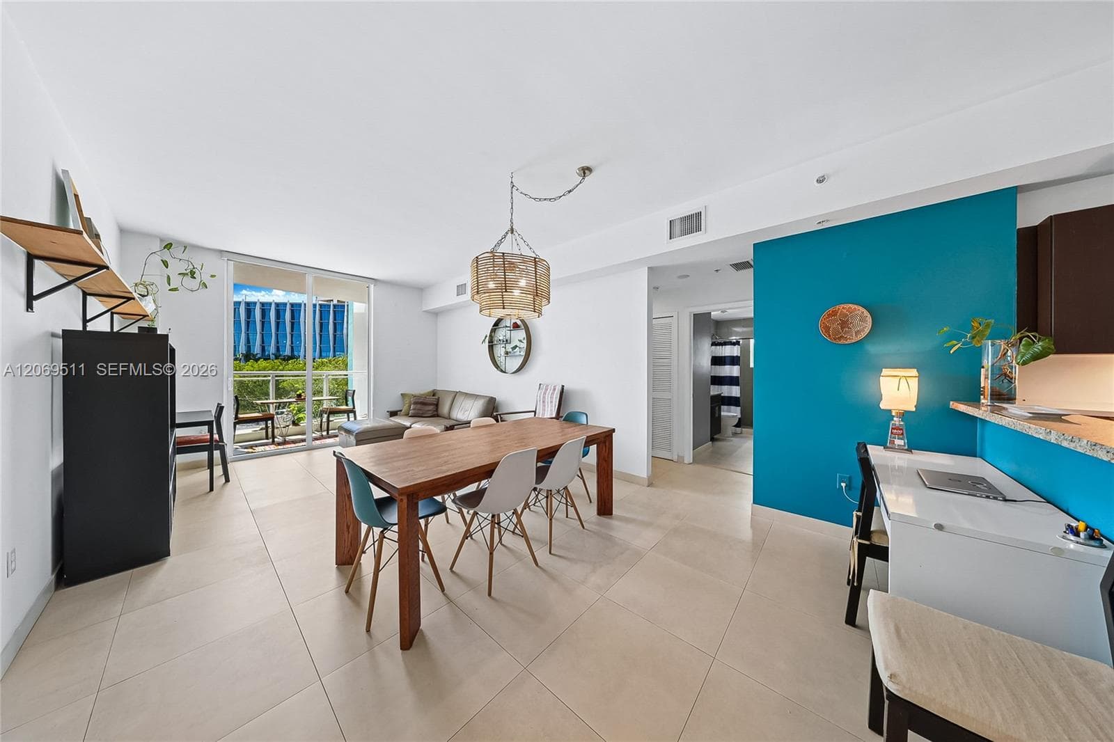 2020 Prairie Ave # 302, Miami Beach FL 33139