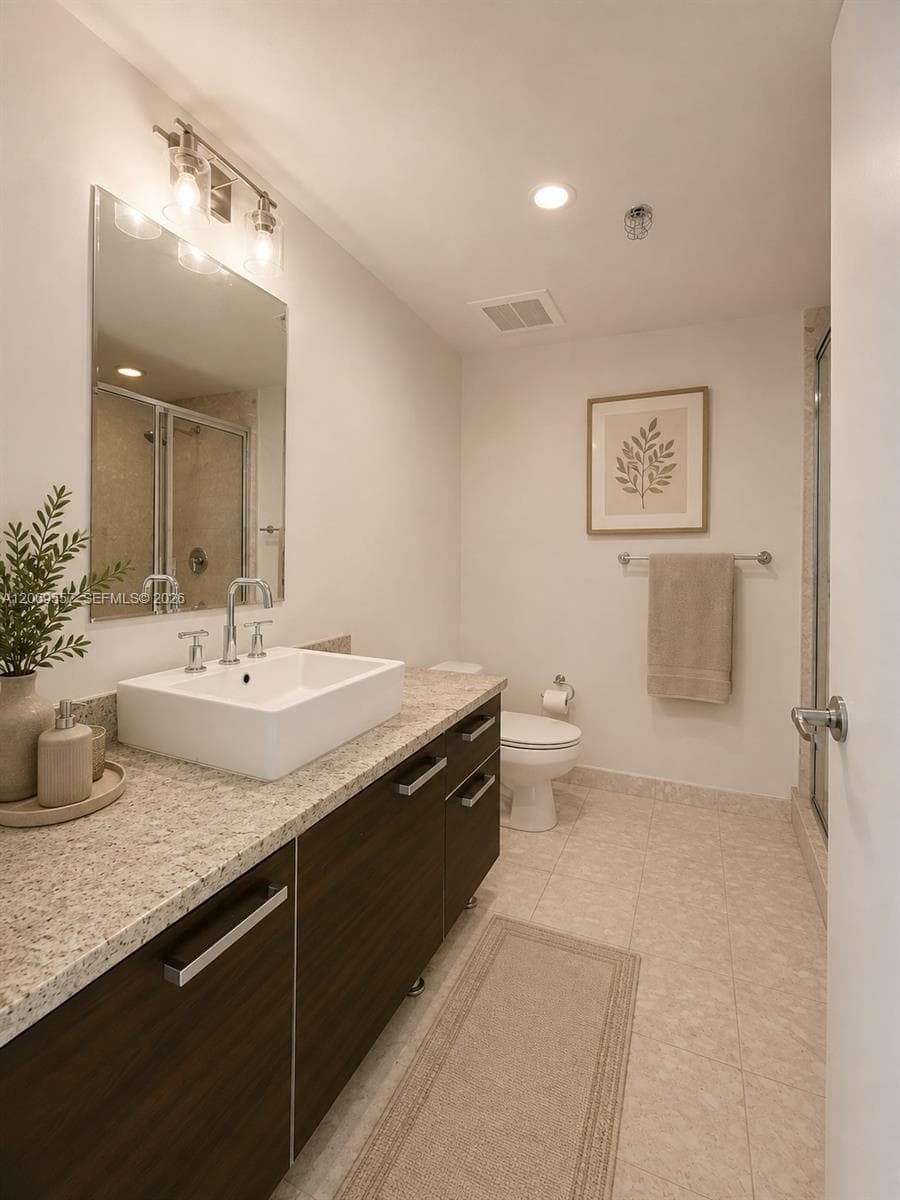 185 SW 7th St # 4100, Miami FL 33130