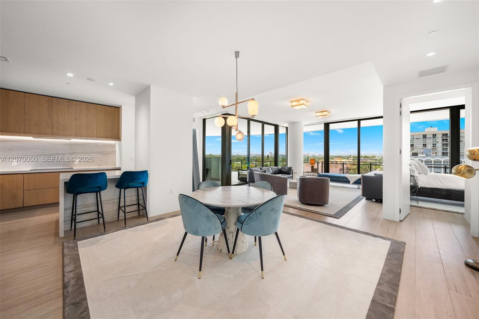 8701 Collins Ave # 705, Miami Beach FL 33154