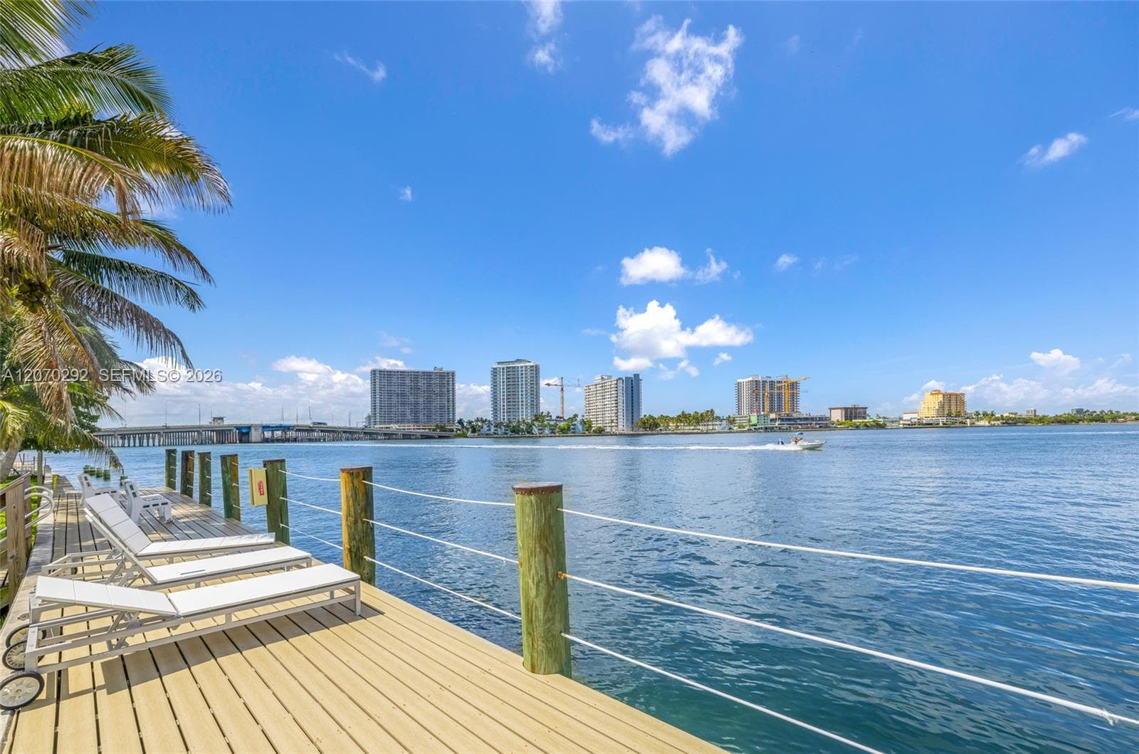 2250 Bay Dr # 7, Miami Beach FL 33141