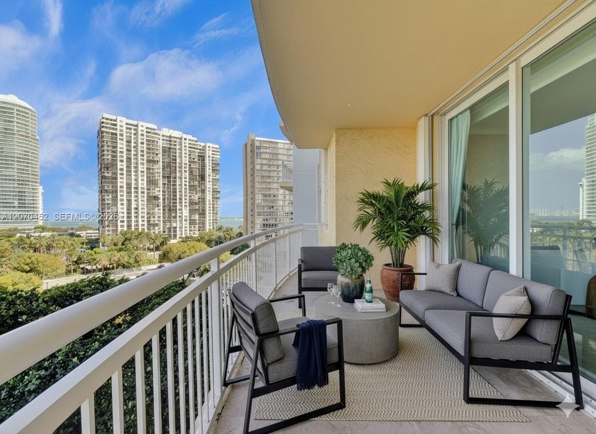 2475 Brickell Ave # 804, Miami FL 33129