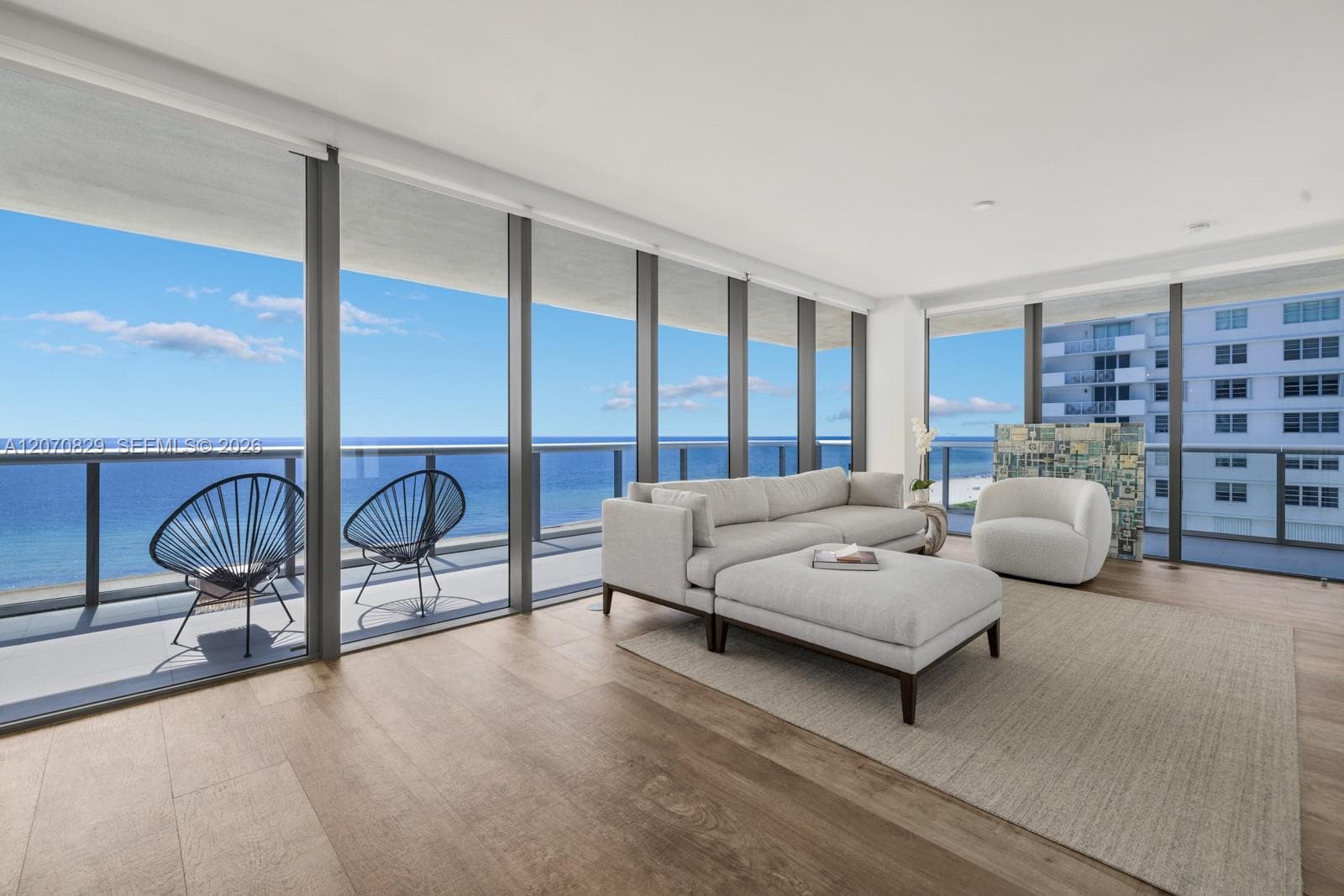 5875 Collins Ave # 1102, Miami Beach FL 33140