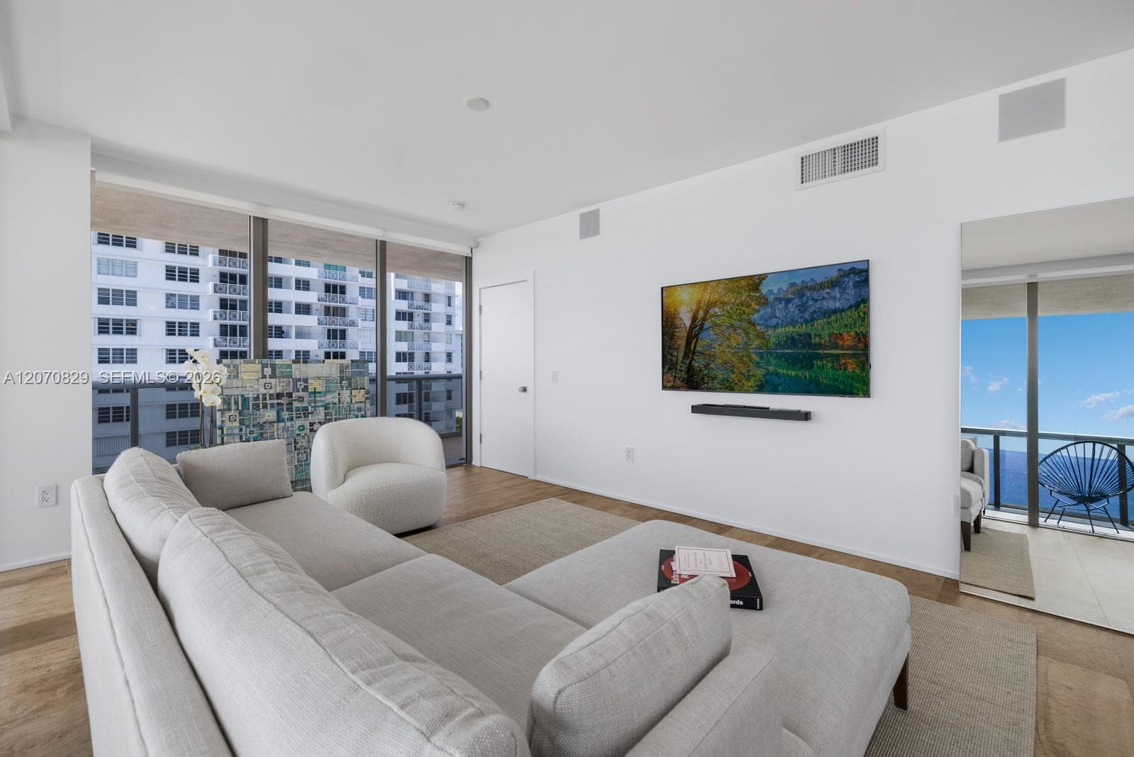 5875 Collins Ave # 1102, Miami Beach FL 33140