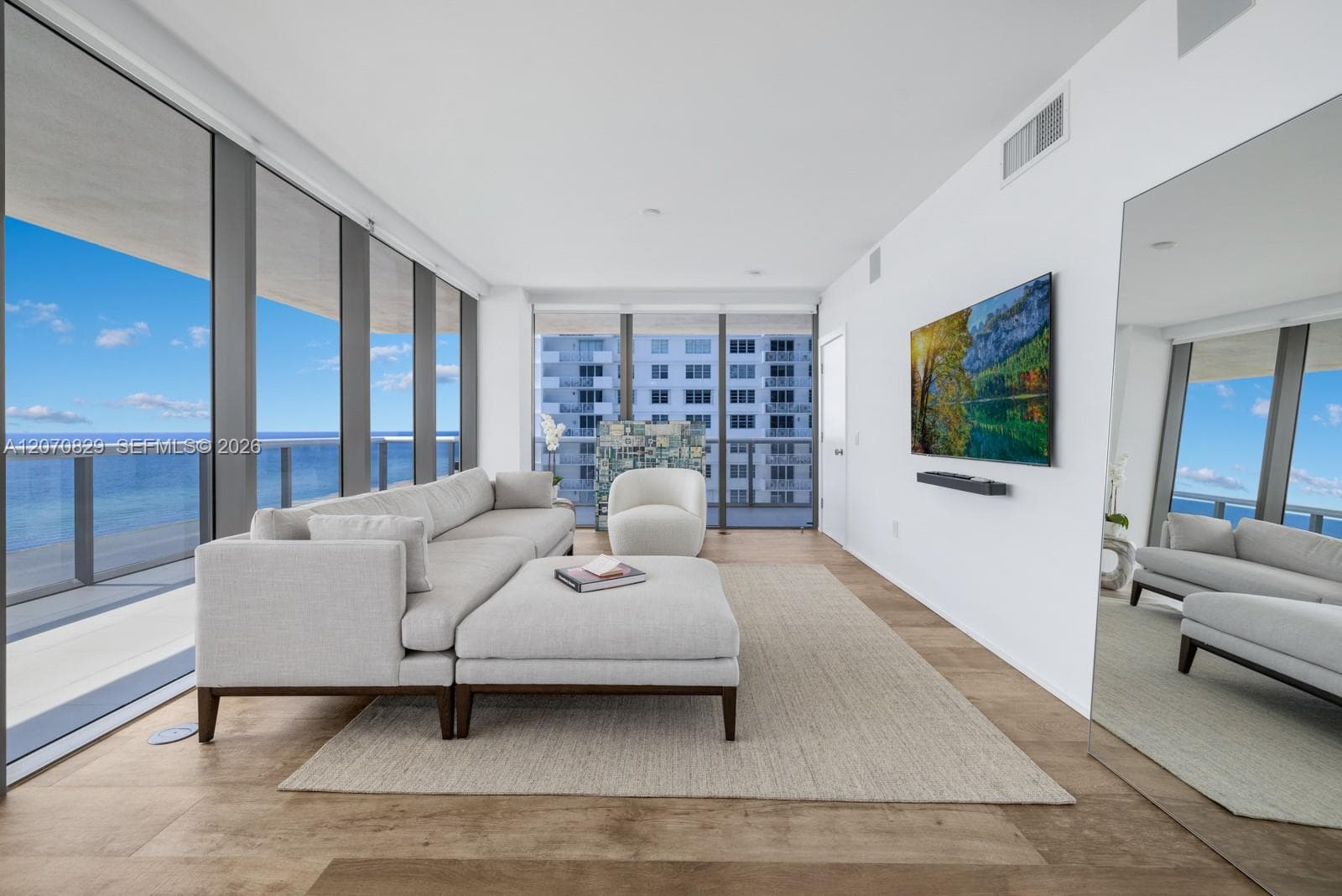 5875 Collins Ave # 1102, Miami Beach FL 33140