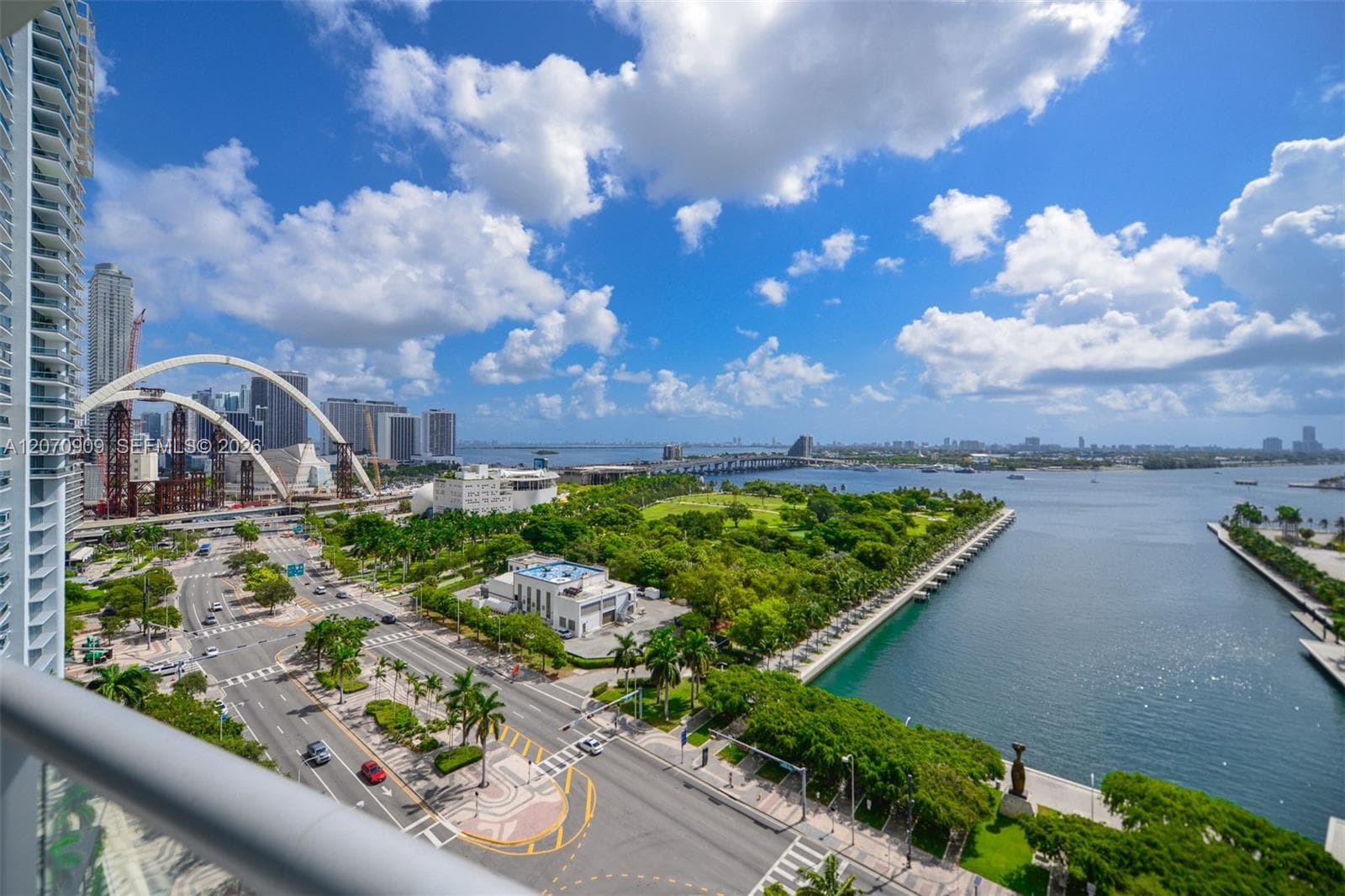 888 Biscayne Blvd # 1509, Miami FL 33132