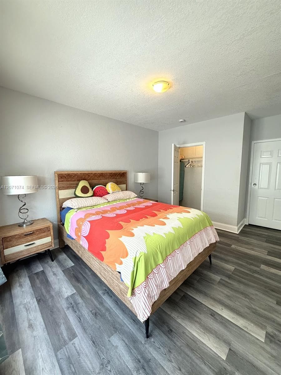 7334 Harding Ave # 6, Miami Beach FL 33141