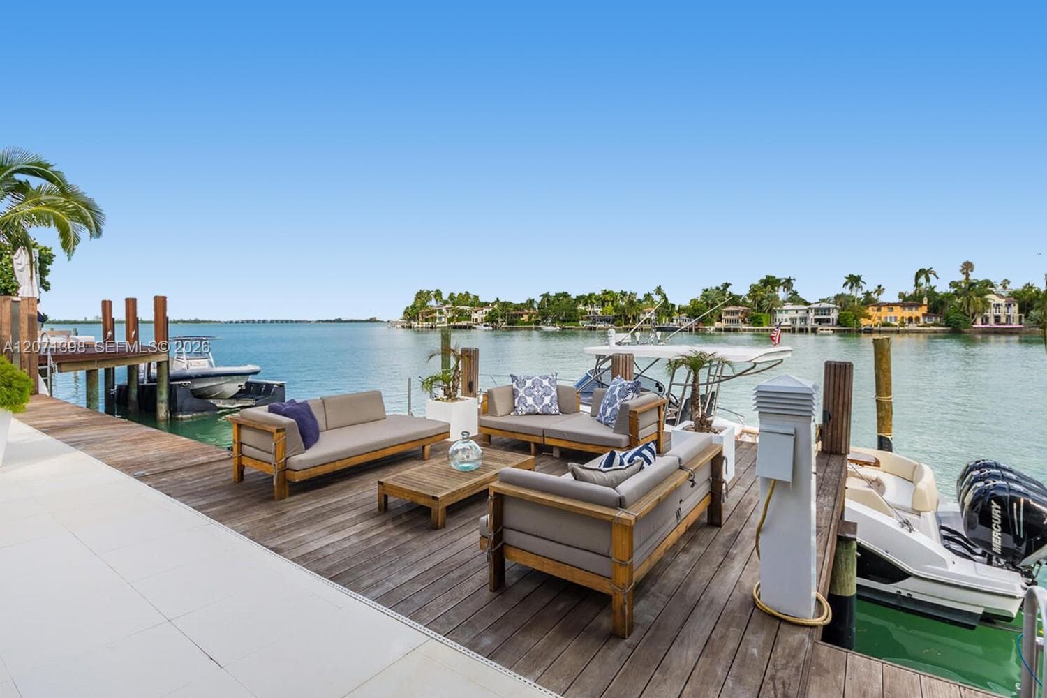 455 E Dilido Dr, Miami Beach FL 33139