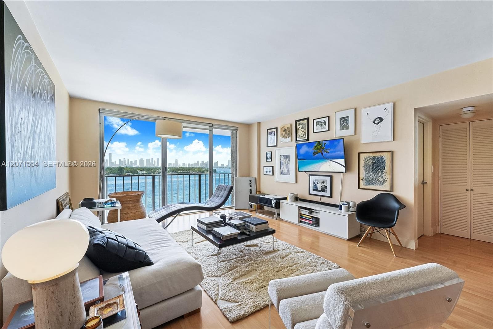 800 West Ave # 917, Miami Beach FL 33139