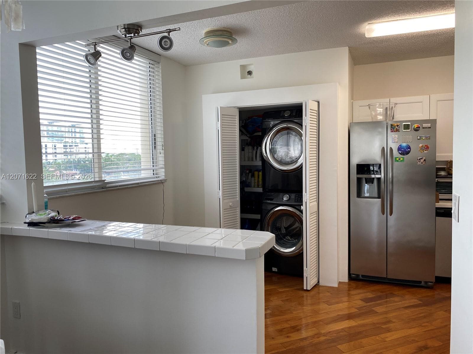 6422 Collins Ave # 501, Miami Beach FL 33141