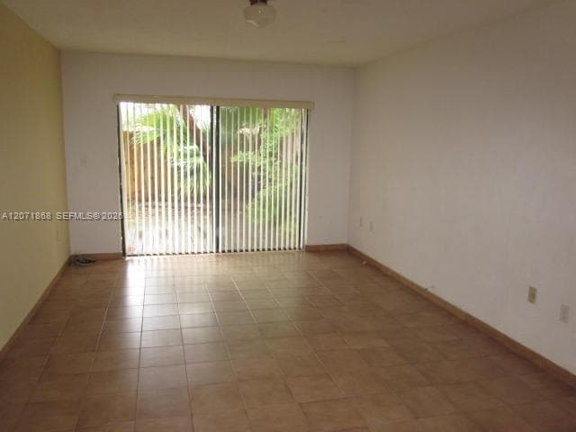 13224 SW 10 TE, Miami FL 33184