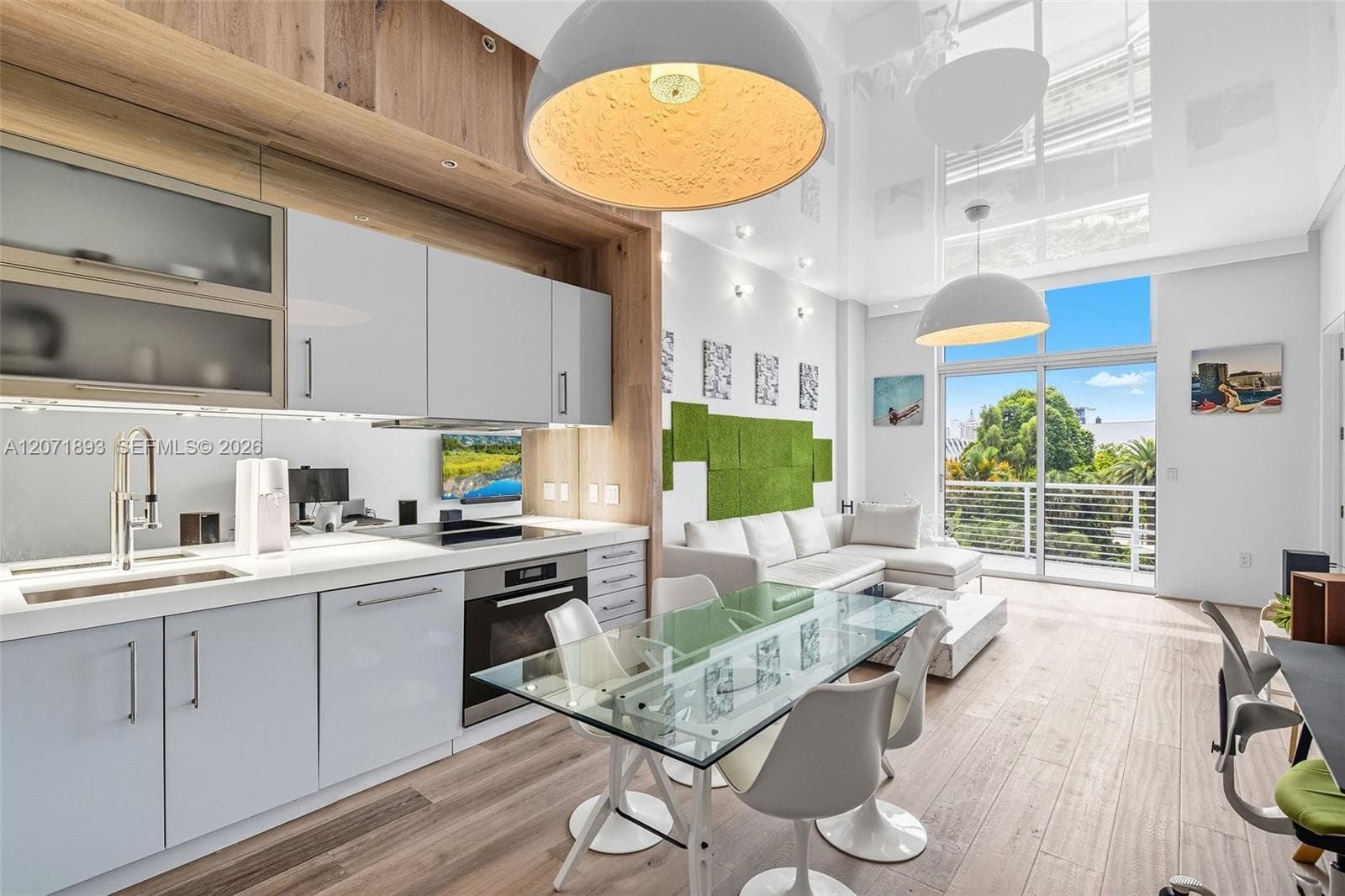 2001 Meridian Ave # 518, Miami Beach FL 33139