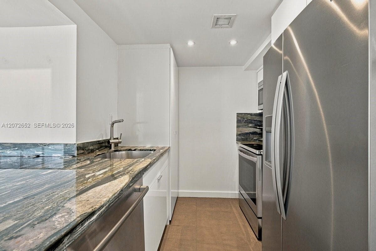 1200 West Ave # 815, Miami Beach FL 33139