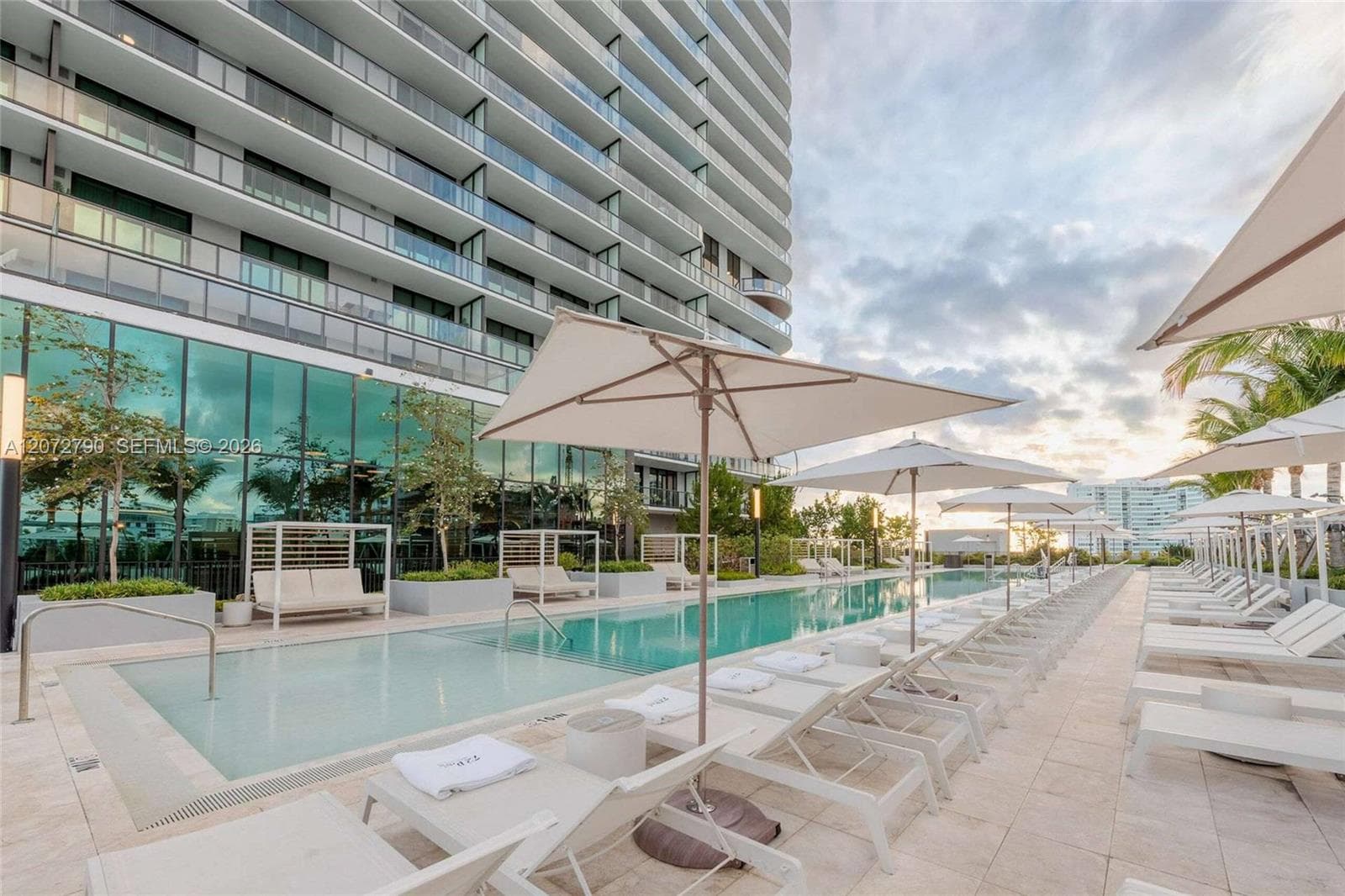 580 72nd St # 1012, Miami Beach FL 33141