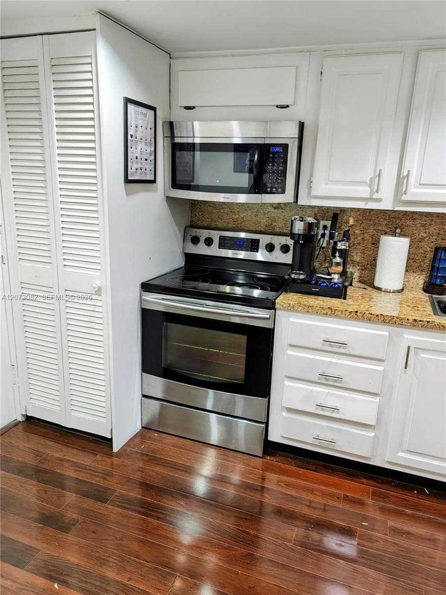 2333 Brickell Ave # 2814, Miami FL 33129