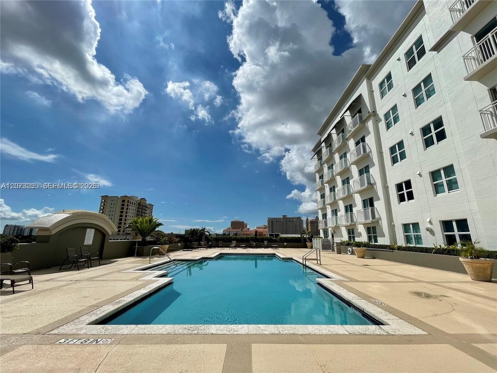 50 Menores Ave # 802, Coral Gables FL 33134