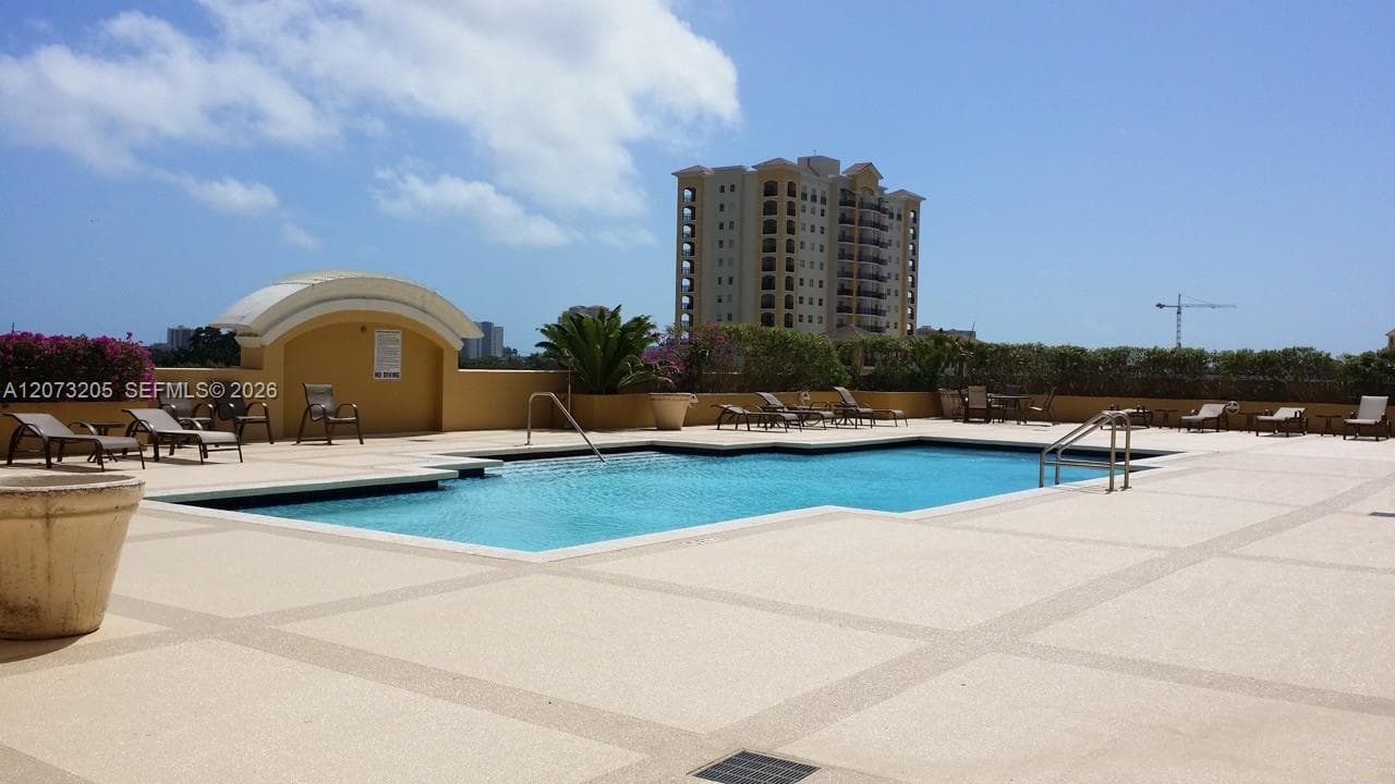 50 Menores Ave # 802, Coral Gables FL 33134