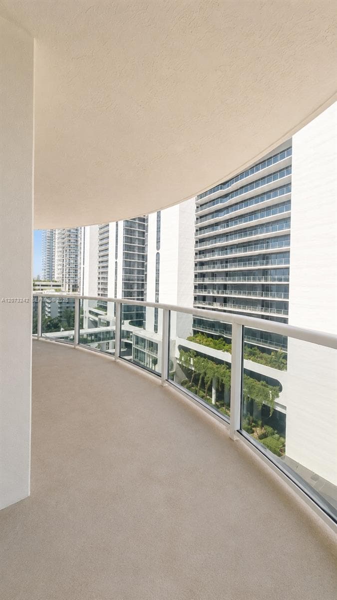 601 NE 23 ST # 1103, Miami FL 33137