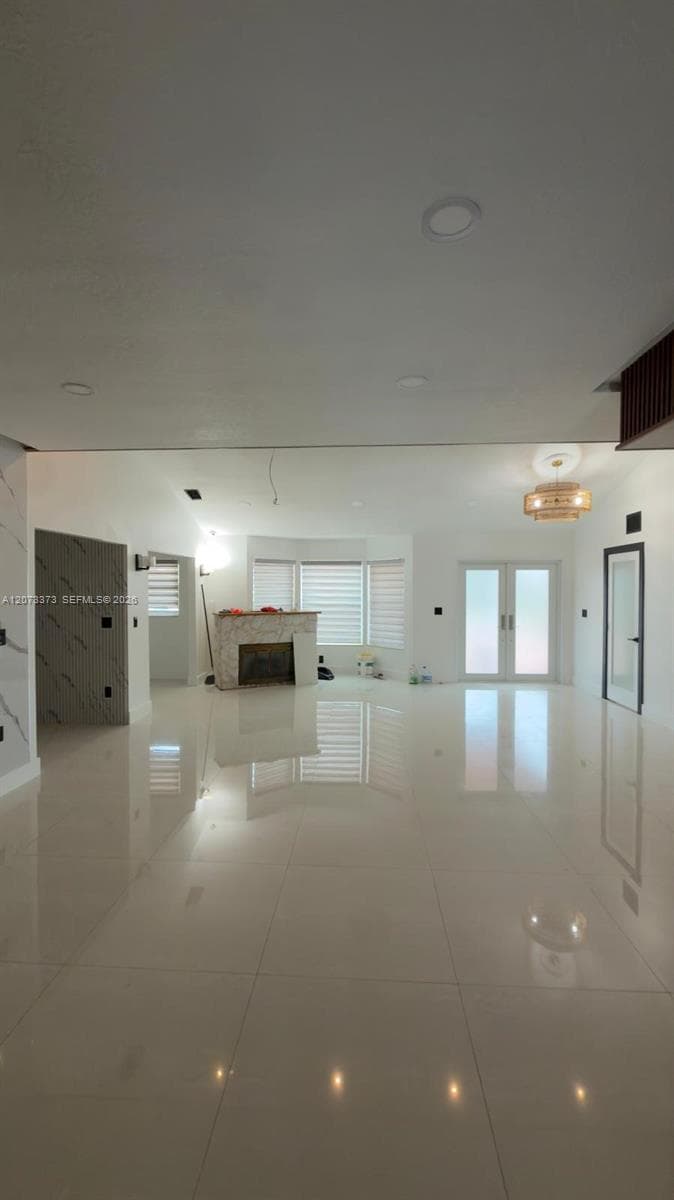 13926 SW 14th St, Miami FL 33184