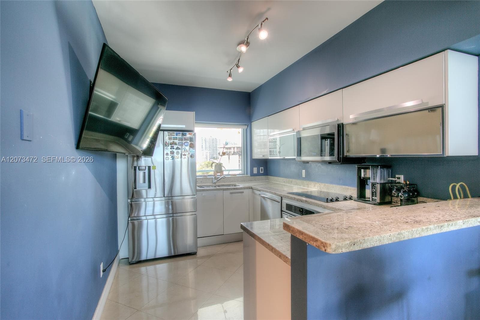 601 NE 36th St # 710, Miami FL 33137