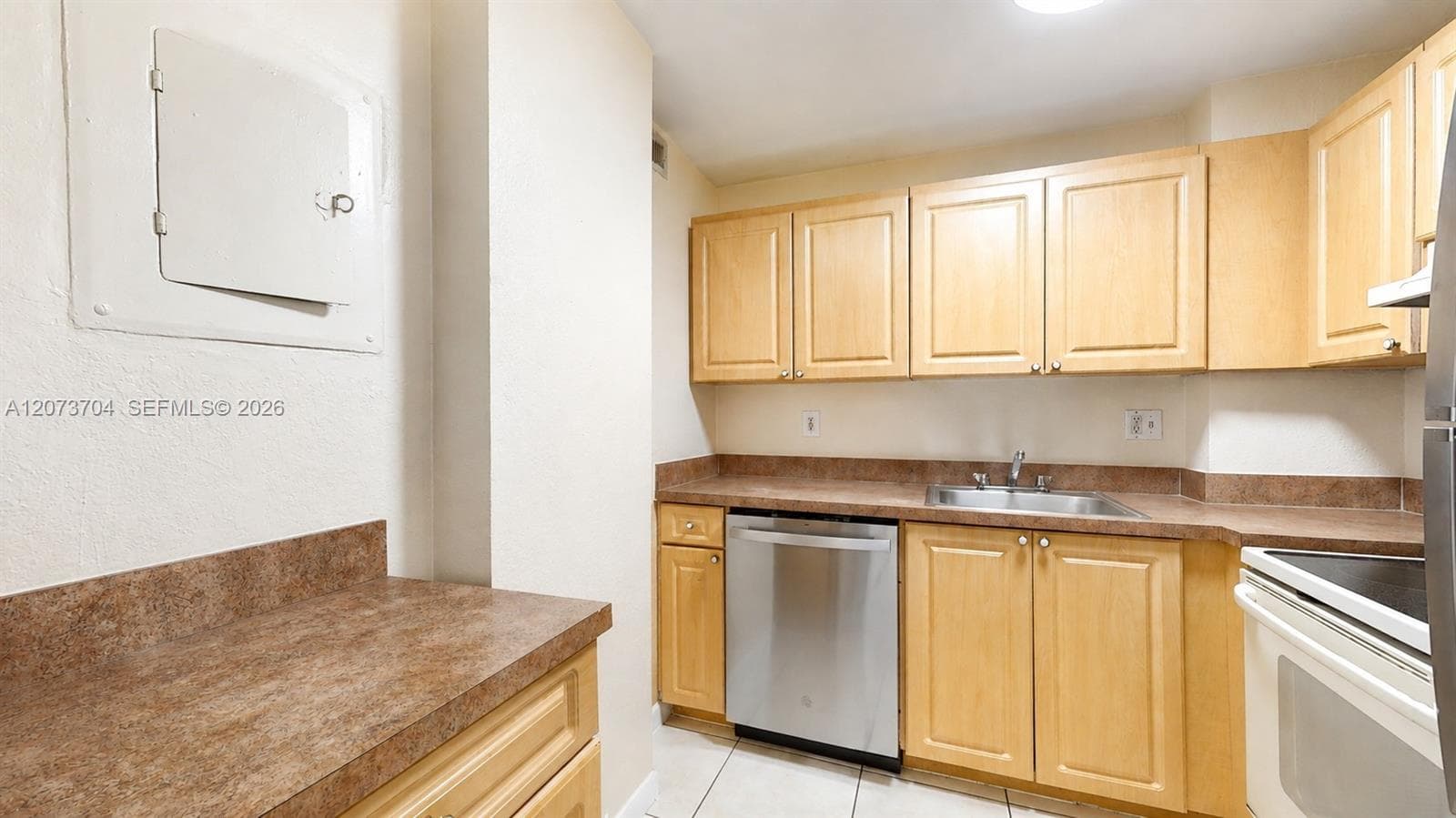 9360 Fontainebleau Blvd # 510, Miami FL 33172