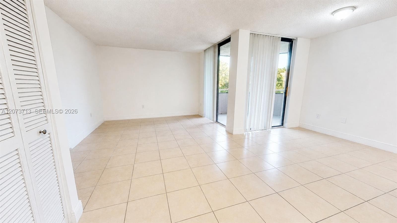 8215 SW 152nd Ave # 205, Miami FL 33193