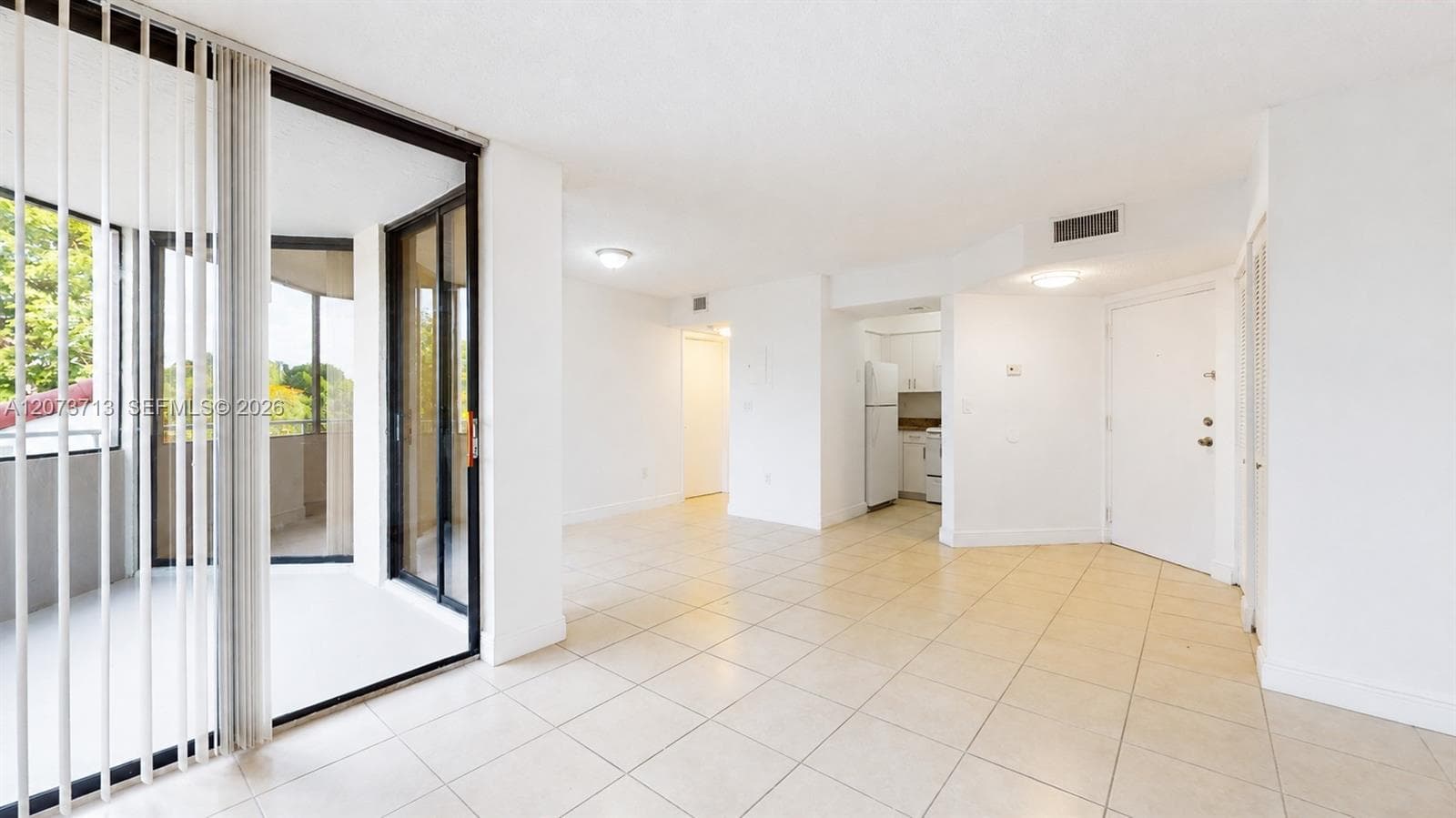 8215 SW 152nd Ave # 205, Miami FL 33193