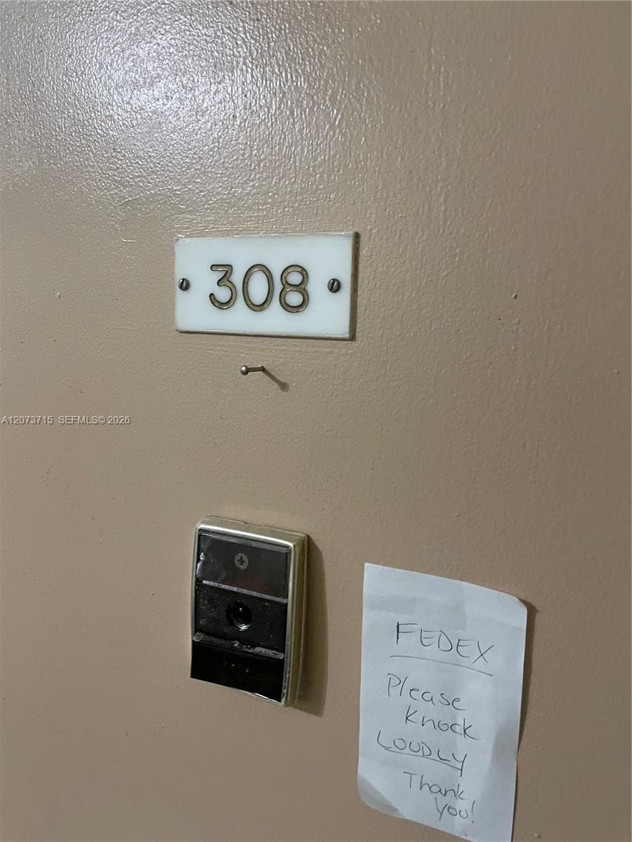 15888 SW 95th Ave # 308, Miami FL 33157
