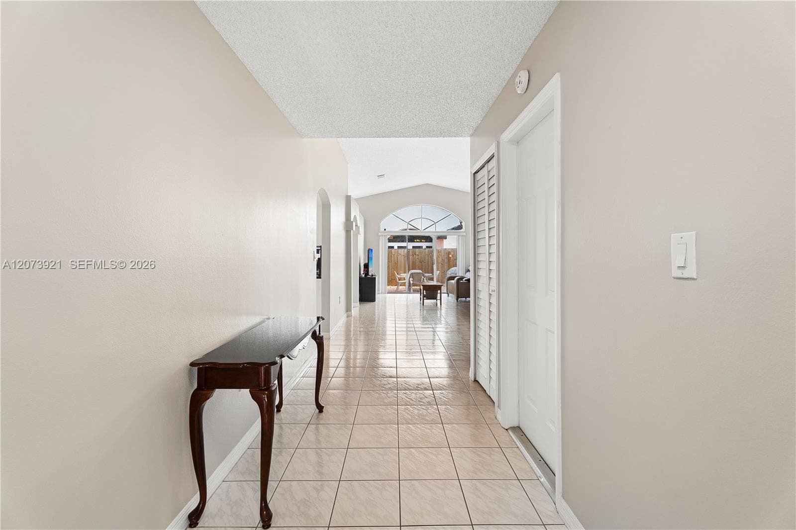 15840 SW 85th St, Miami FL 33193